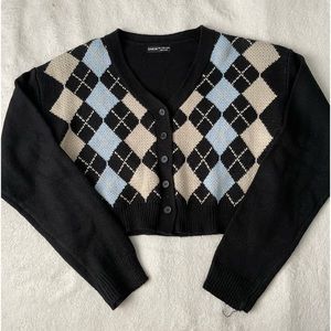 Patterned cardigan. Cute for the spring time!